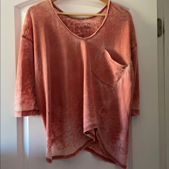 Free People Tee - Picture 1 of 6